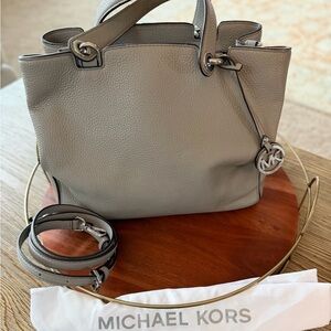 Michael Kors Annabelle Pebble Gray Shoulder Bag